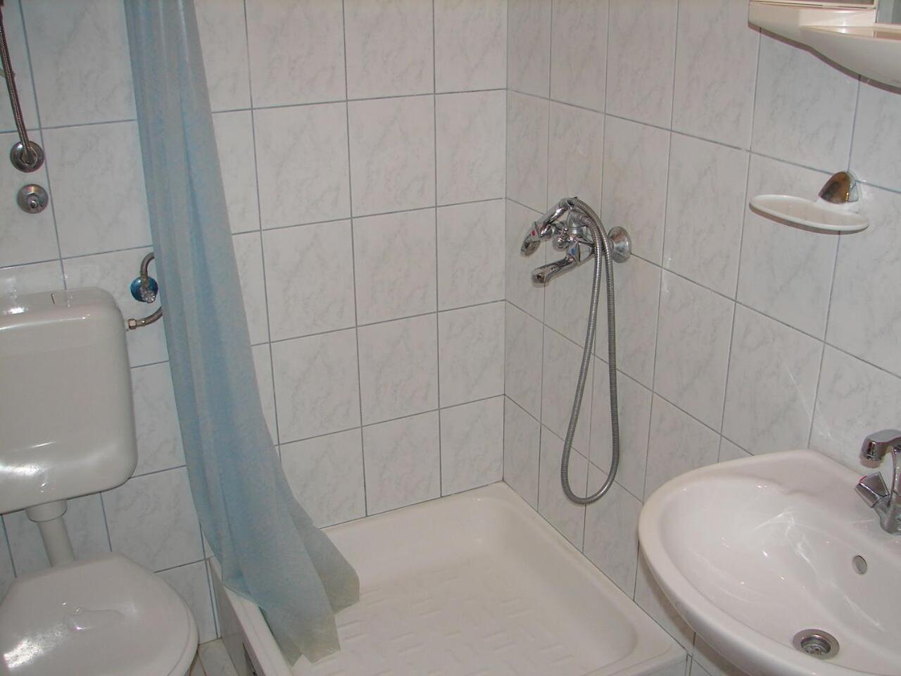 Apartments Nik - 50 M From The Sea Gradac  Exterior photo